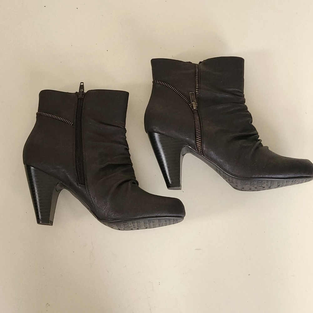 Brand New Brown Bootie